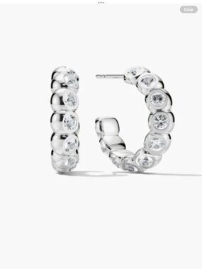Like New Mejuri Thea white sapphire sterling silver hoop earrings